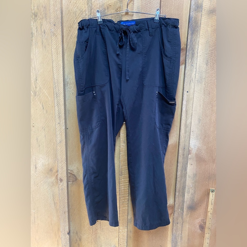 Koi Sapphire Black Scrub Pants Size Medium Petite Nurse Medical Business Casual